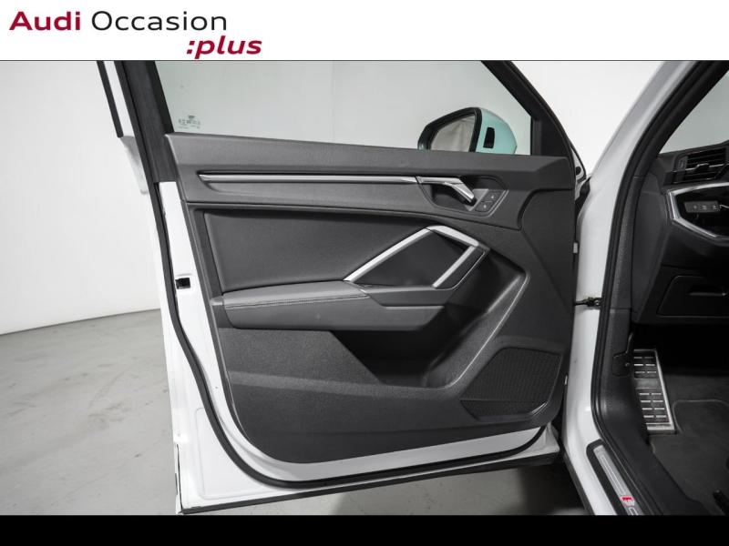 Voitures occasions Audi Q3 S line Paris