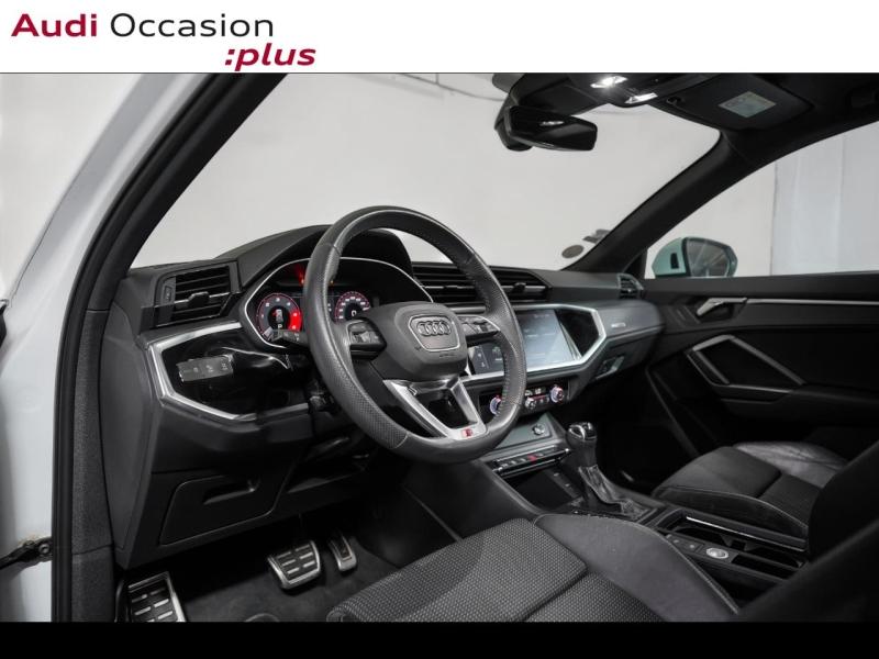 Voitures occasions Audi Q3 S line Paris