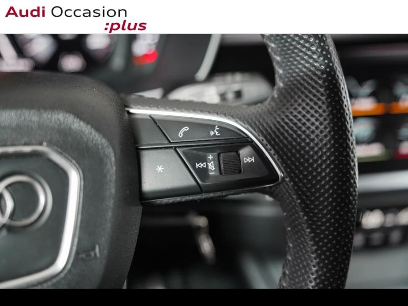 Voitures occasions Audi Q3 S line Paris