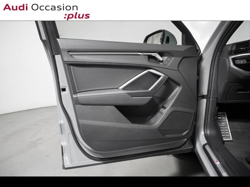 Voitures occasions Audi Q3 Sportback S line Paris