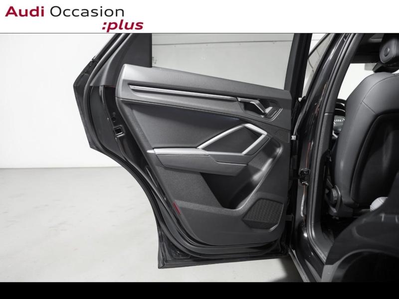 Voitures occasions Audi Q3 Sportback S line Paris