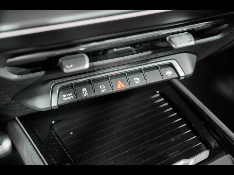 Voitures occasions Audi Q3 S line Paris