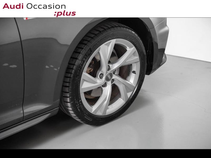 Voitures occasions Audi A4 Avant S line Paris