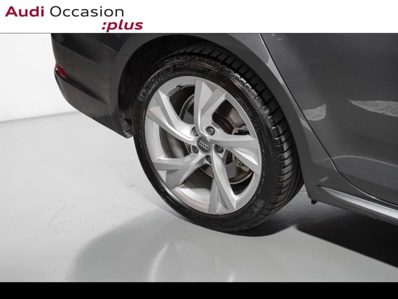 Voitures occasions Audi A4 Avant S line Paris