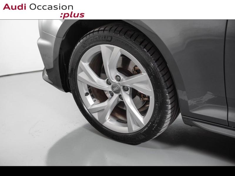 Voitures occasions Audi A4 Avant S line Paris