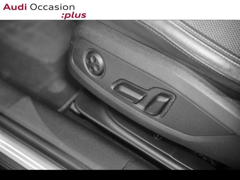 Voitures occasions Audi A4 Avant S line Paris