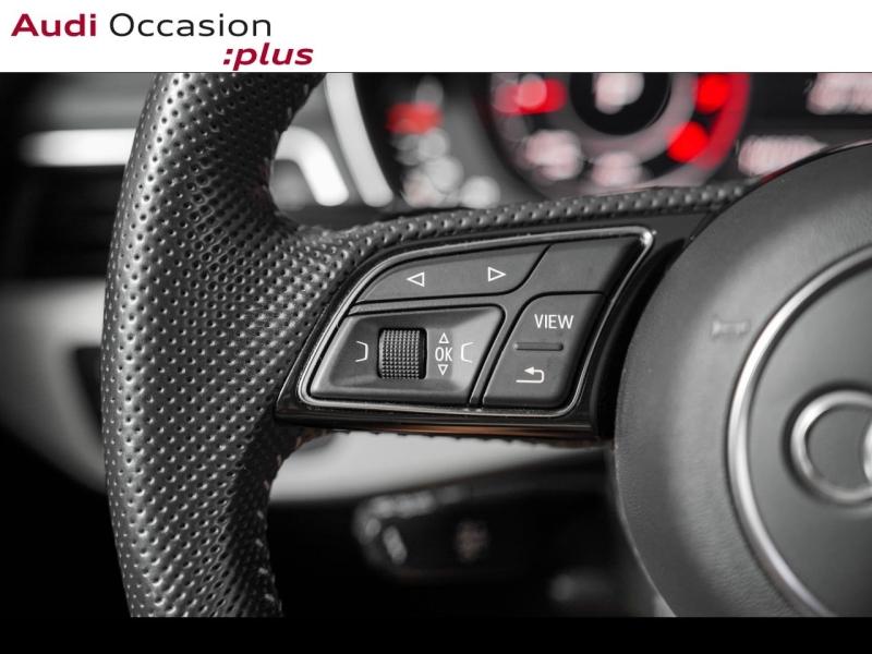 Voitures occasions Audi A4 Avant S line Paris
