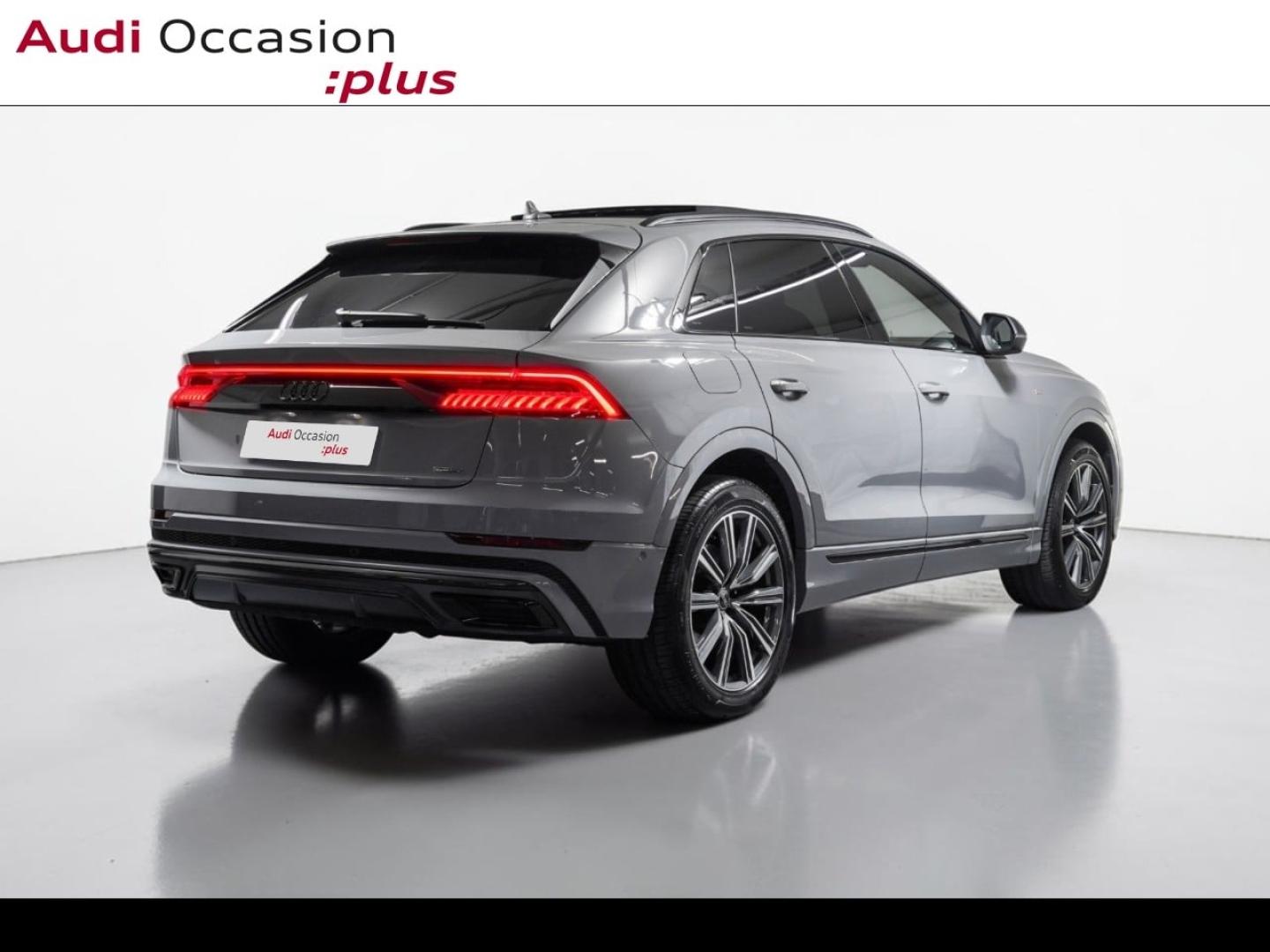 Voitures occasions Audi Q8 Compétition Paris