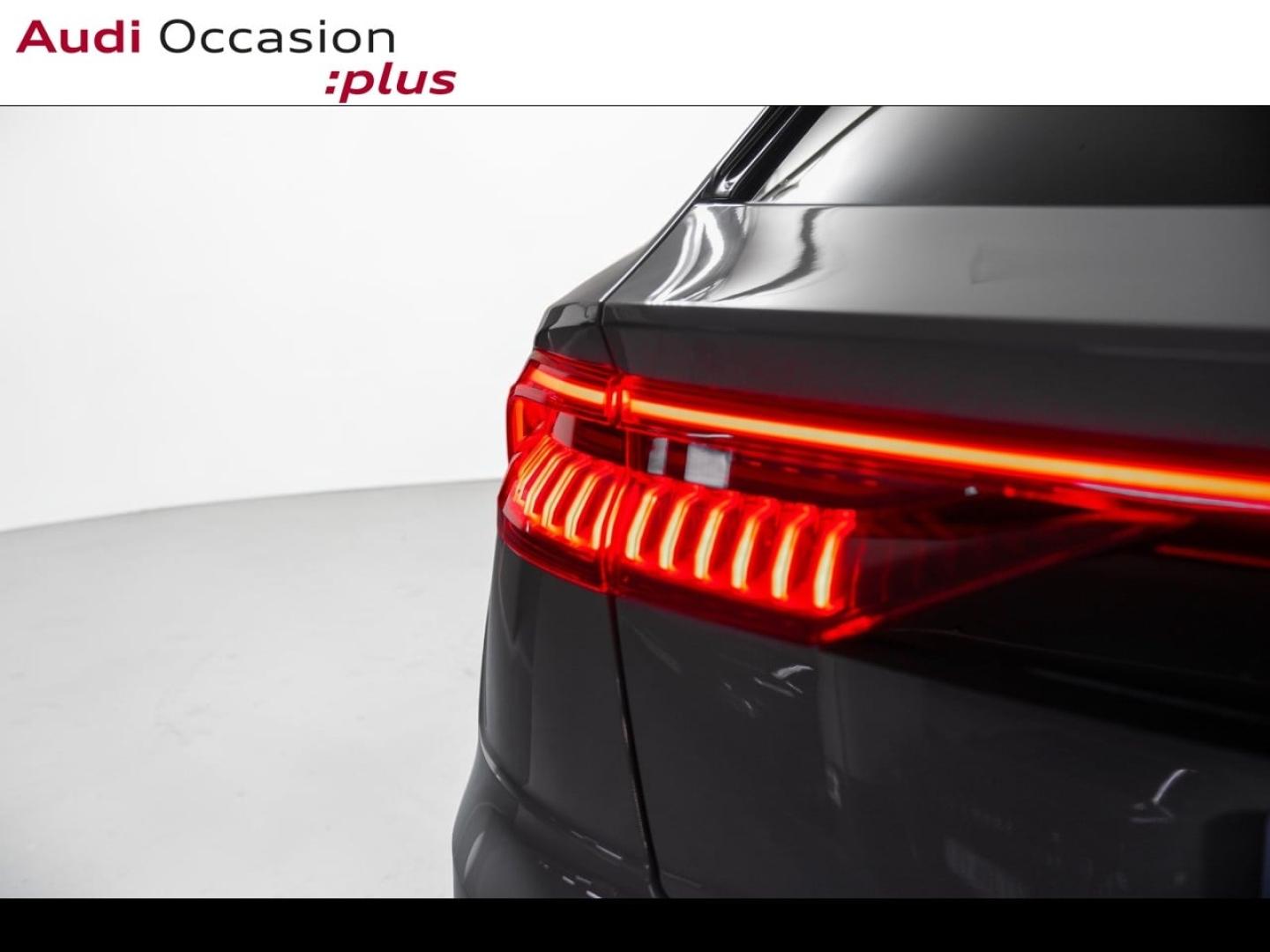 Voitures occasions Audi Q8 Compétition Paris