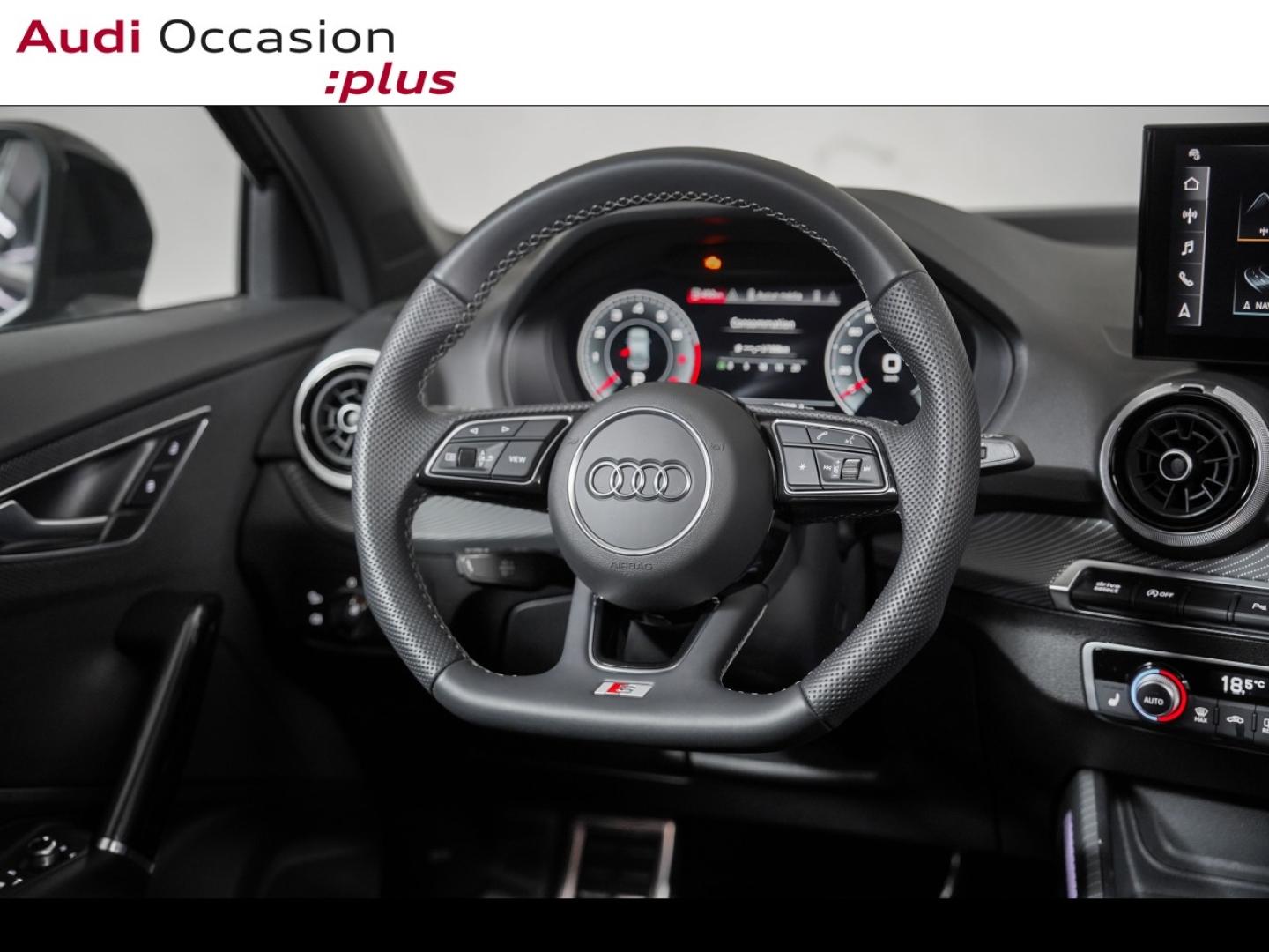 Voitures occasions Audi Q2 S line Plus Paris