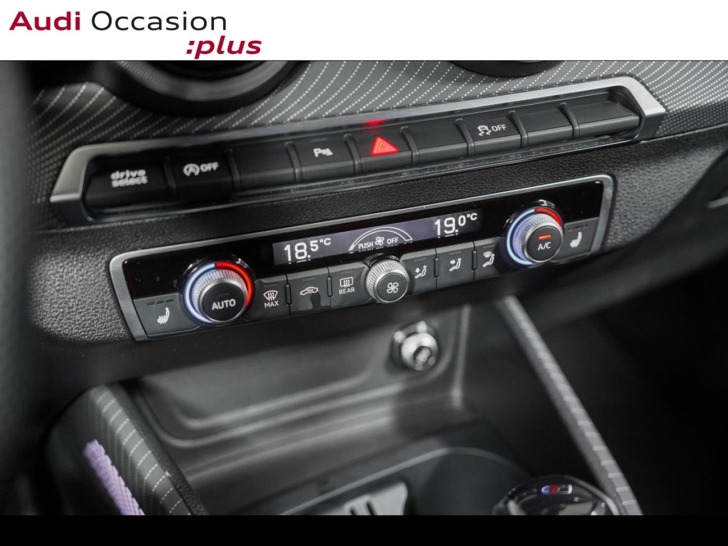 Voitures occasions Audi Q2 S line Plus Paris