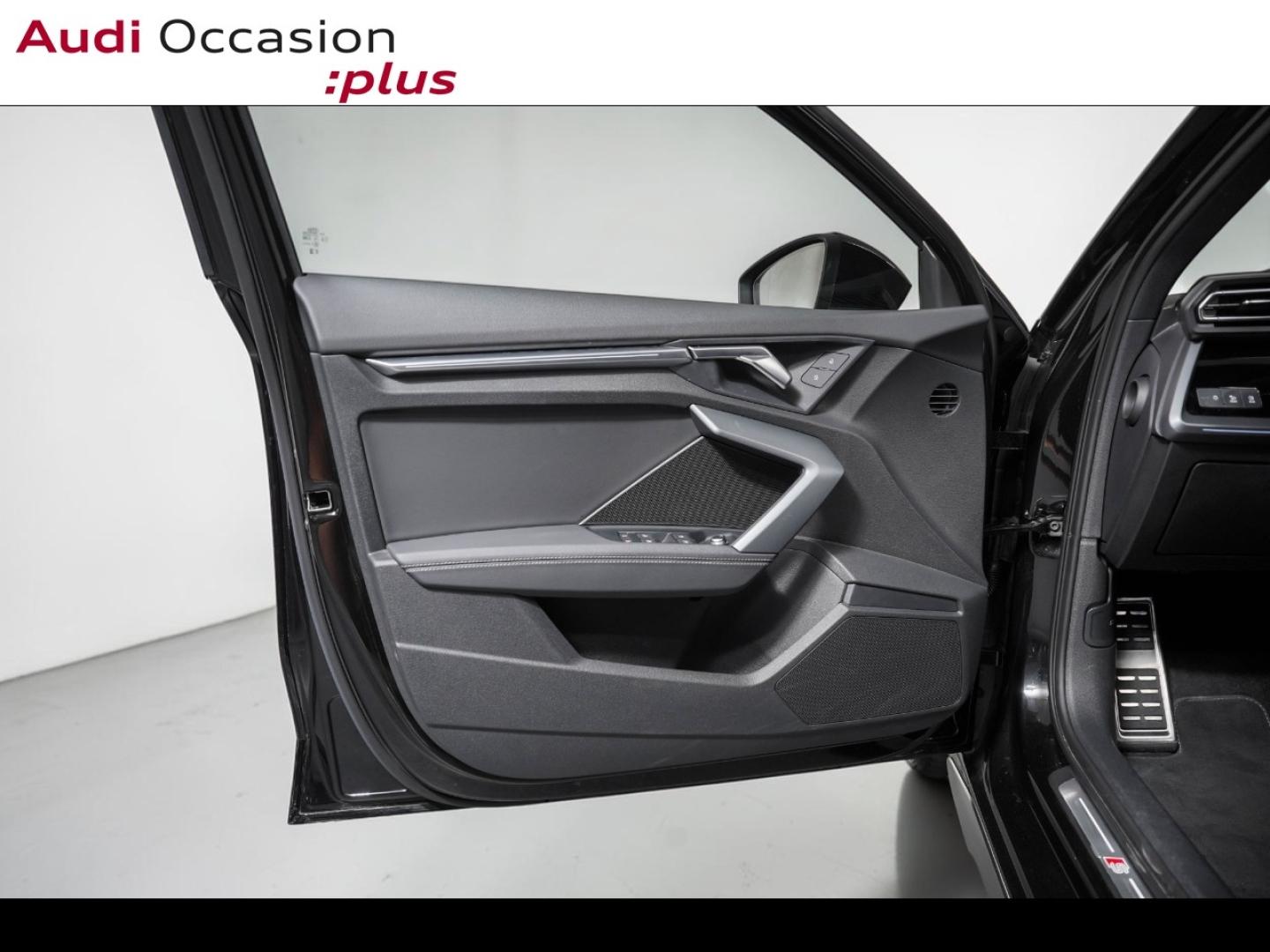 Voitures occasions Audi A3 Sportback S line Paris