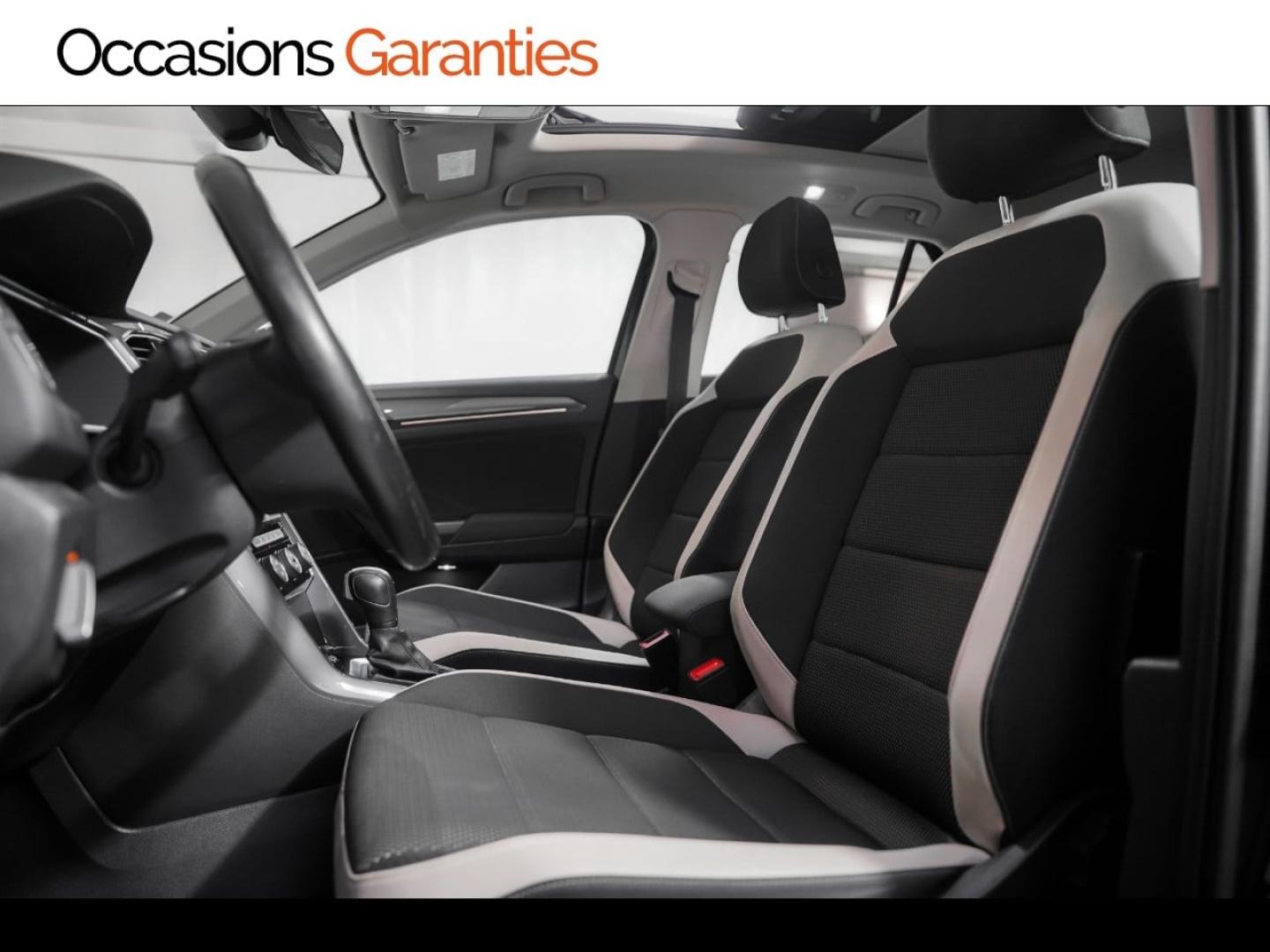 Voitures occasions VOLKSWAGEN T-ROC Carat Paris