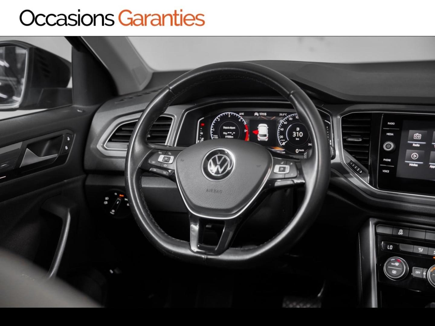 Voitures occasions VOLKSWAGEN T-ROC Carat Paris