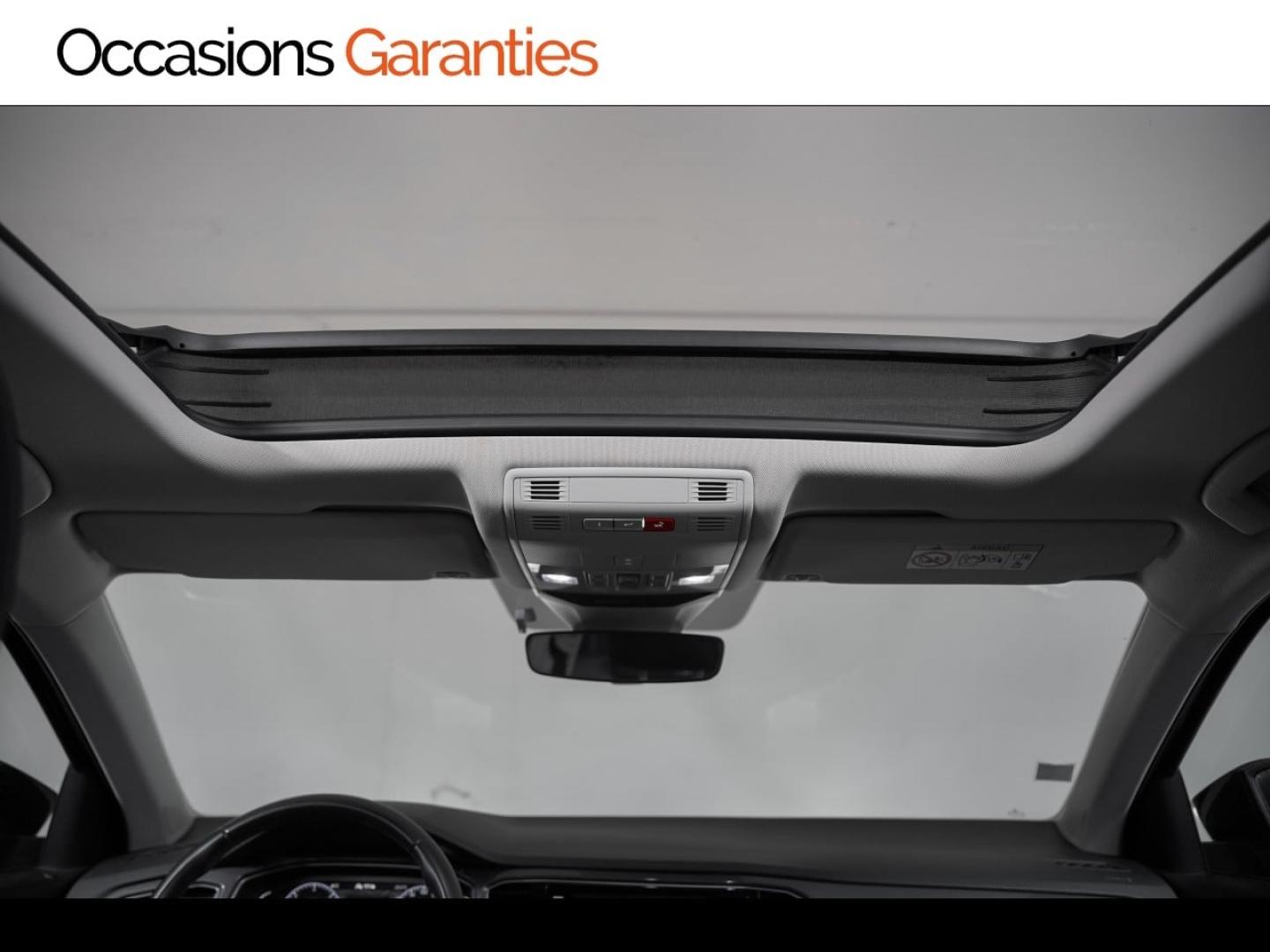Voitures occasions VOLKSWAGEN T-ROC Carat Paris