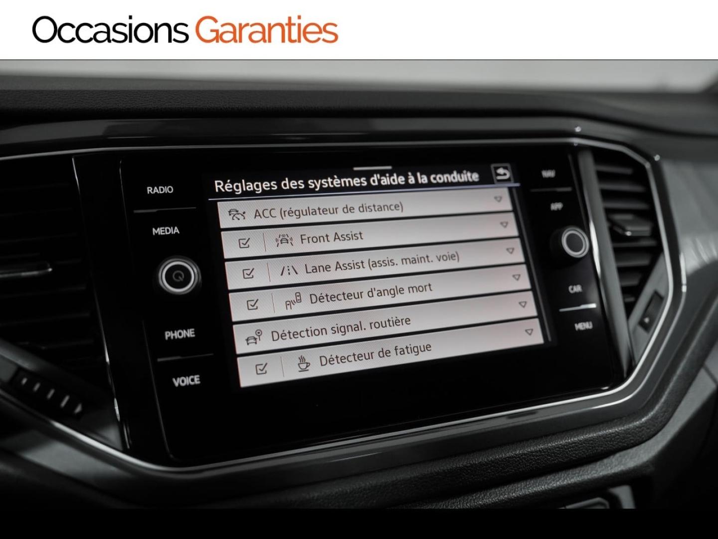 Voitures occasions VOLKSWAGEN T-ROC Carat Paris