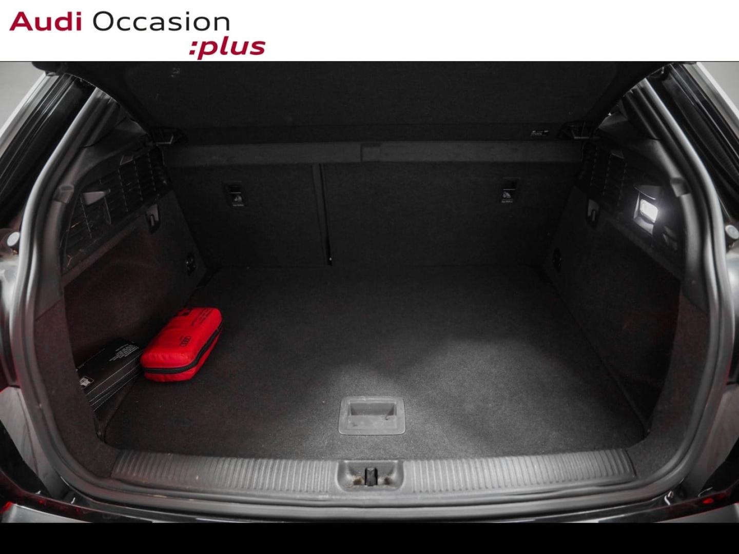 Voitures occasions Audi Q2 S line Paris