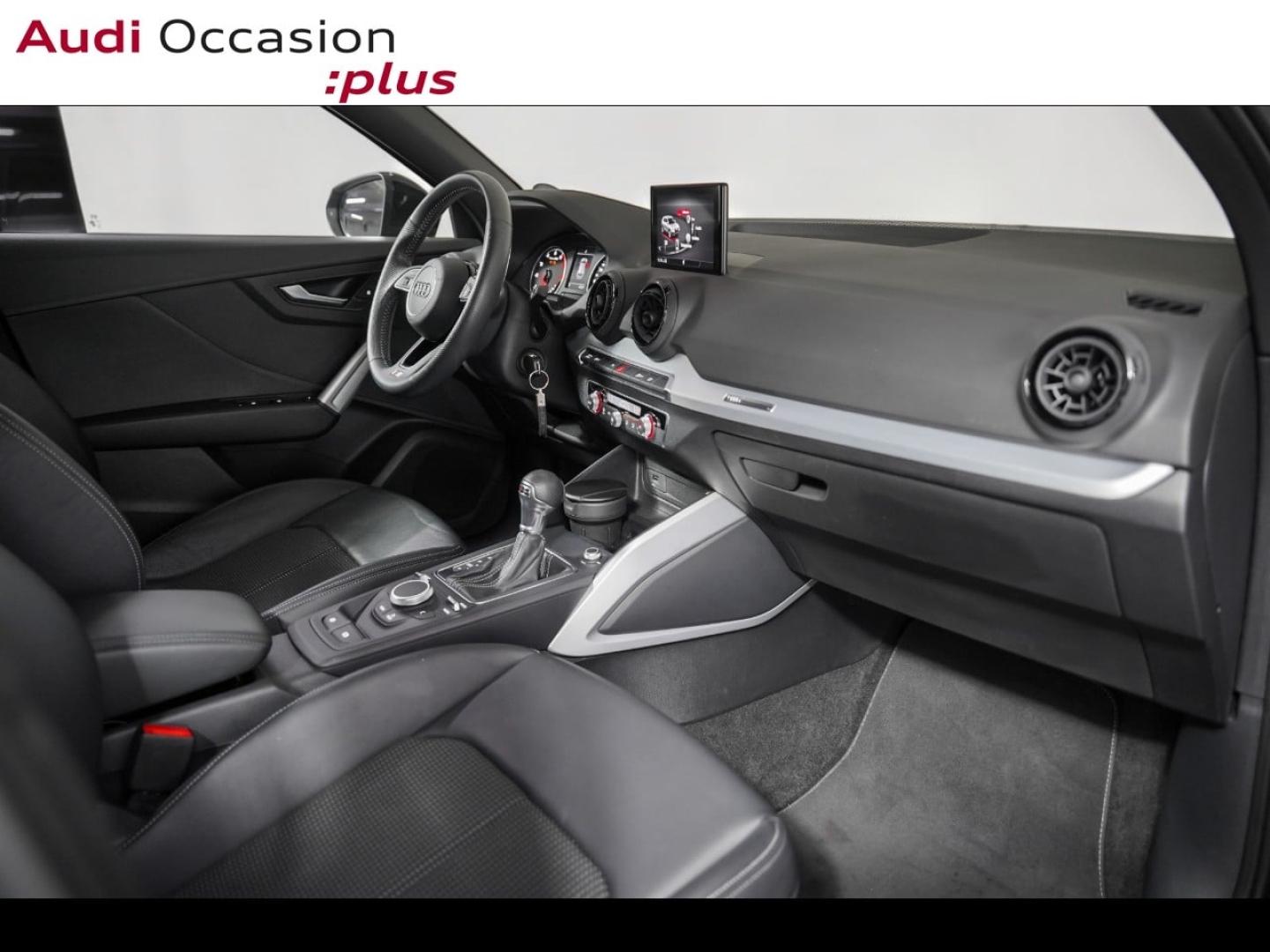 Voitures occasions Audi Q2 S line Paris