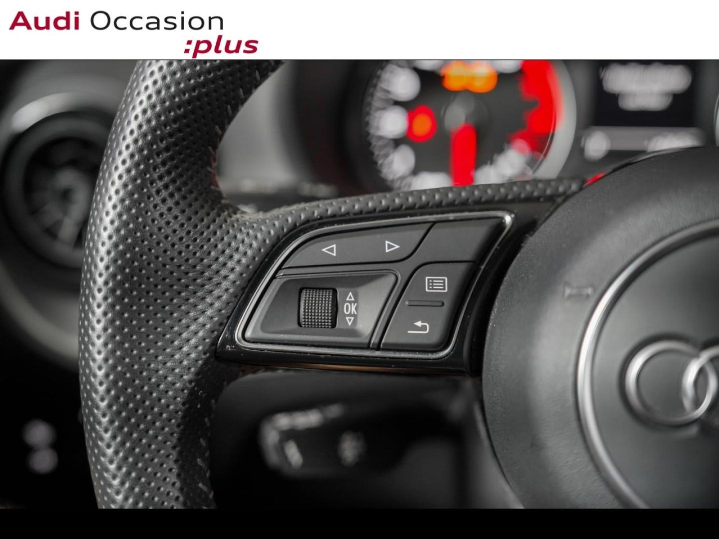 Voitures occasions Audi Q2 S line Paris