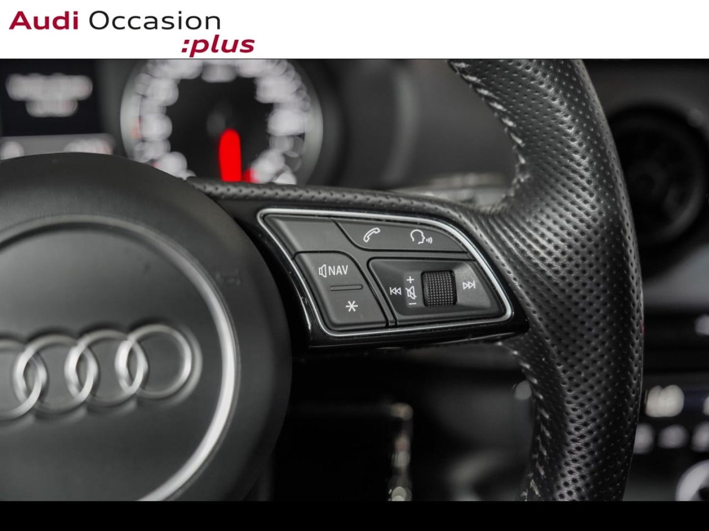 Voitures occasions Audi Q2 S line Paris