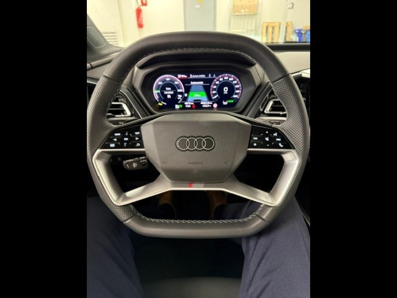 Voitures occasions Audi Q4 e-tron S line Paris