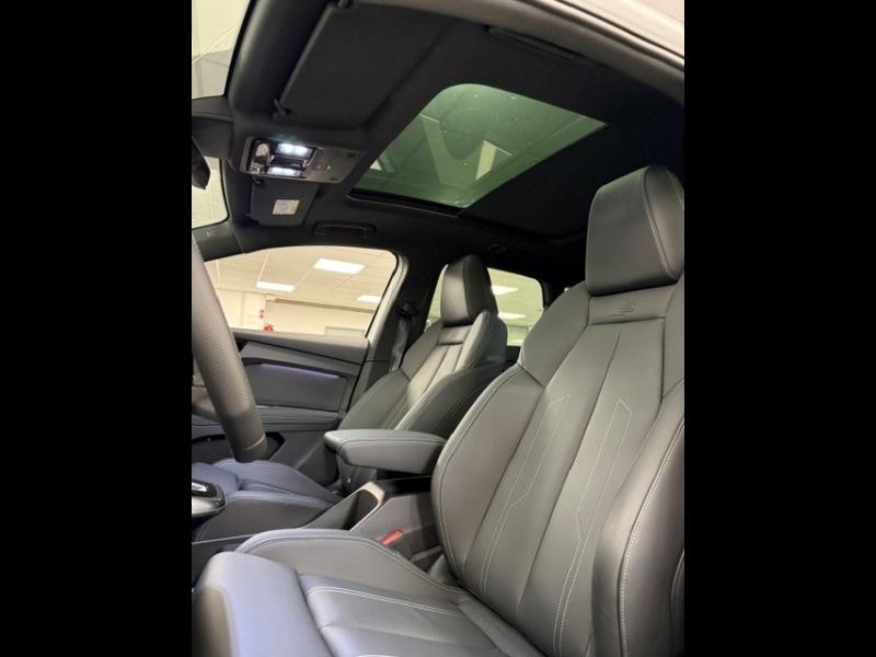 Voitures occasions Audi Q4 e-tron S line Paris