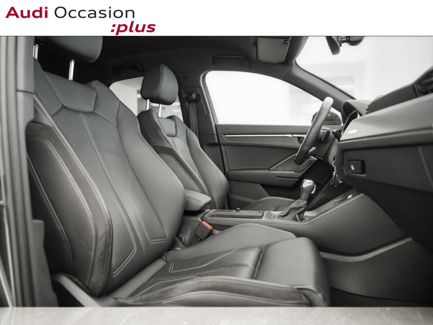Voitures occasions Audi Q3 Sportback S line Paris