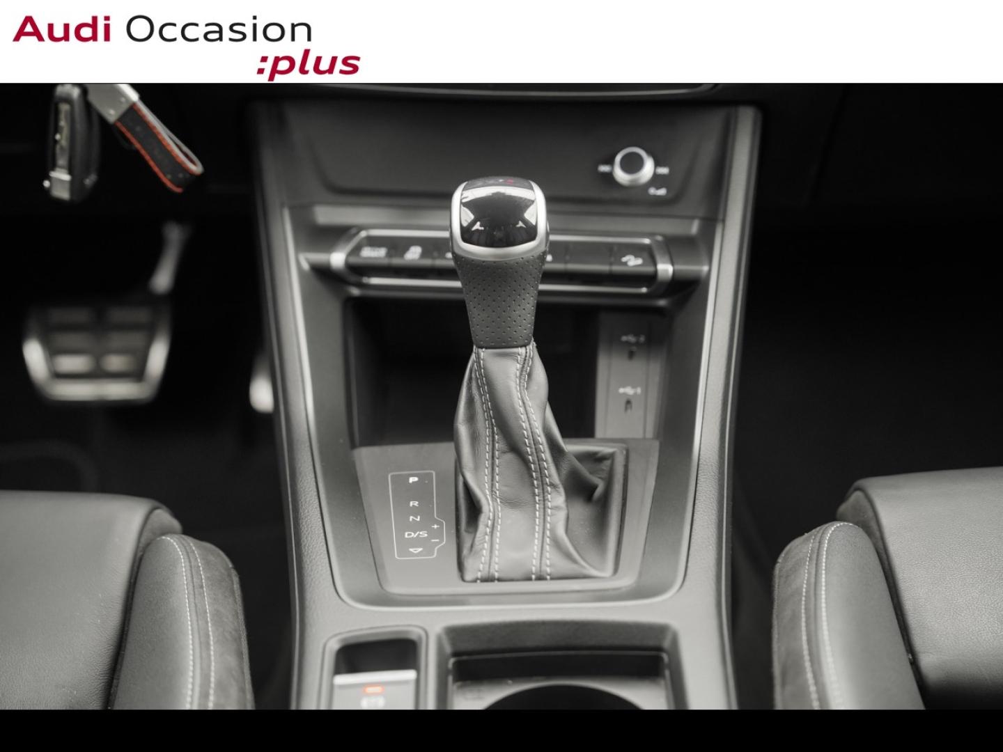 Voitures occasions Audi Q3 Sportback S line Paris