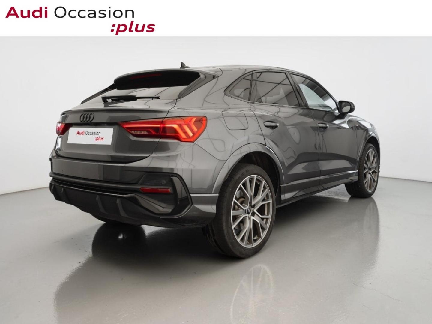 Voitures occasions Audi Q3 Sportback S line Paris