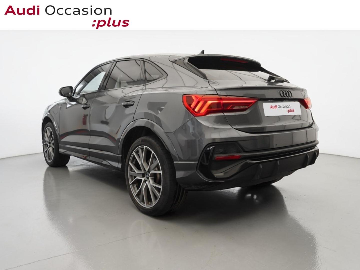 Voitures occasions Audi Q3 Sportback S line Paris