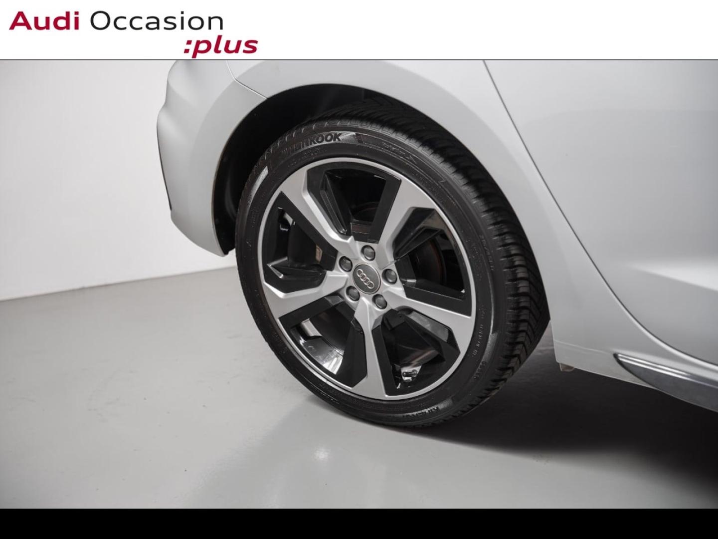 Voitures occasions Audi A1 Sportback S line Paris