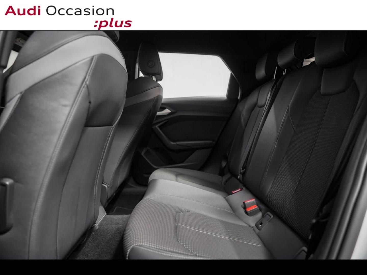Voitures occasions Audi A1 Sportback S line Paris