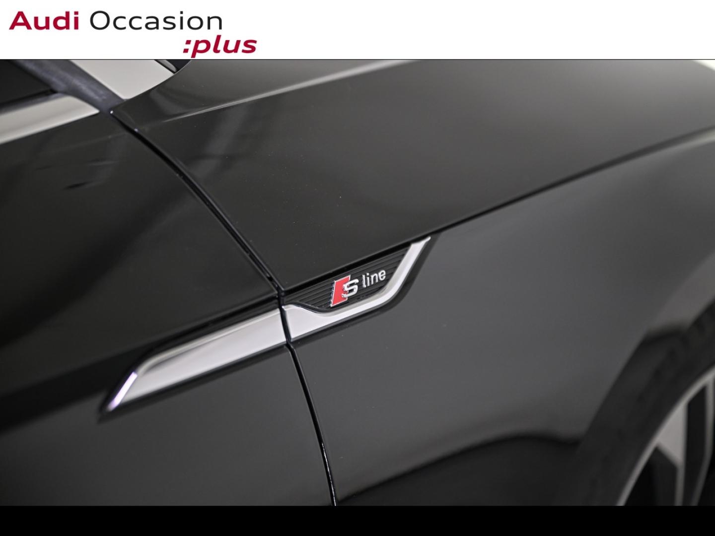 Voitures occasions Audi A5 Cabriolet S line Paris