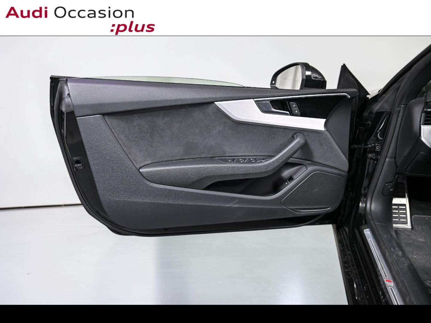 Voitures occasions Audi A5 Cabriolet S line Paris