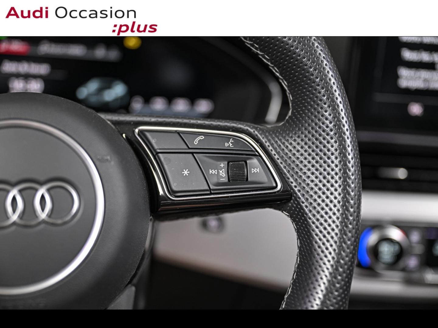 Voitures occasions Audi A5 Cabriolet S line Paris
