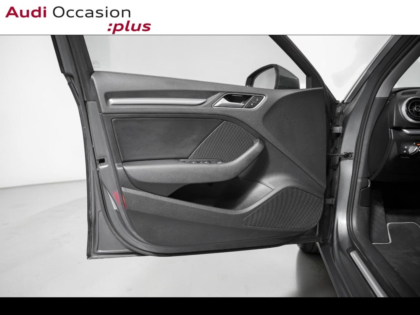 Voitures occasions Audi A3 Sportback Design luxe Paris