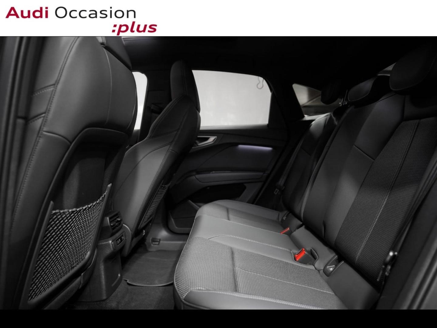 Voitures occasions Audi Q4 Sportback e-tron S line Paris