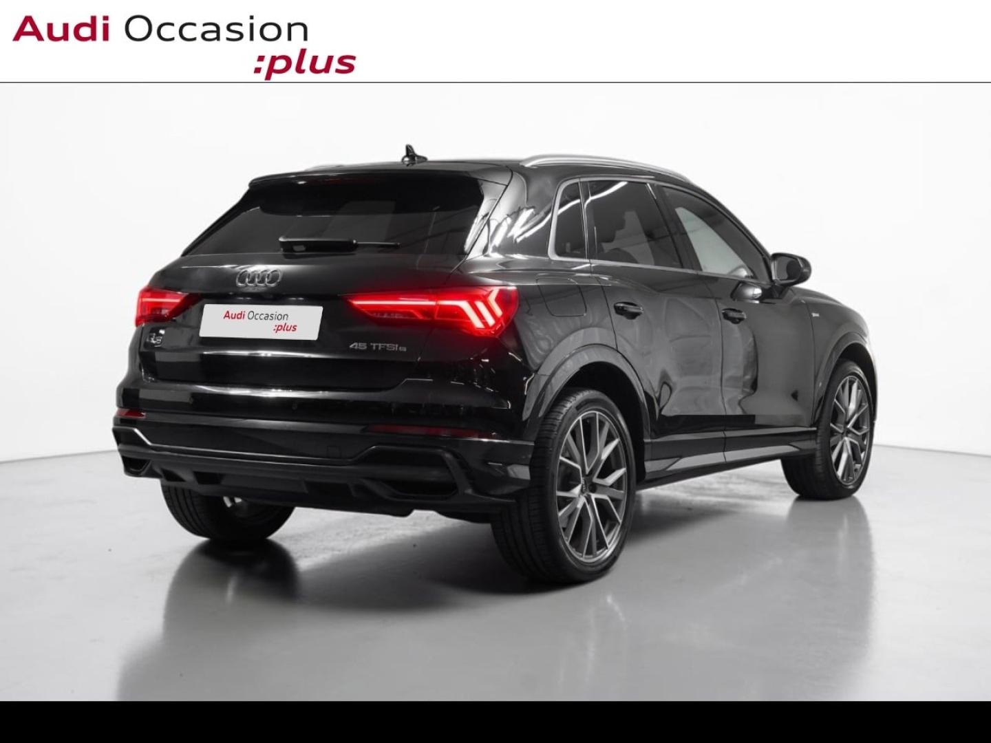 Voitures occasions Audi Q3 S line Paris