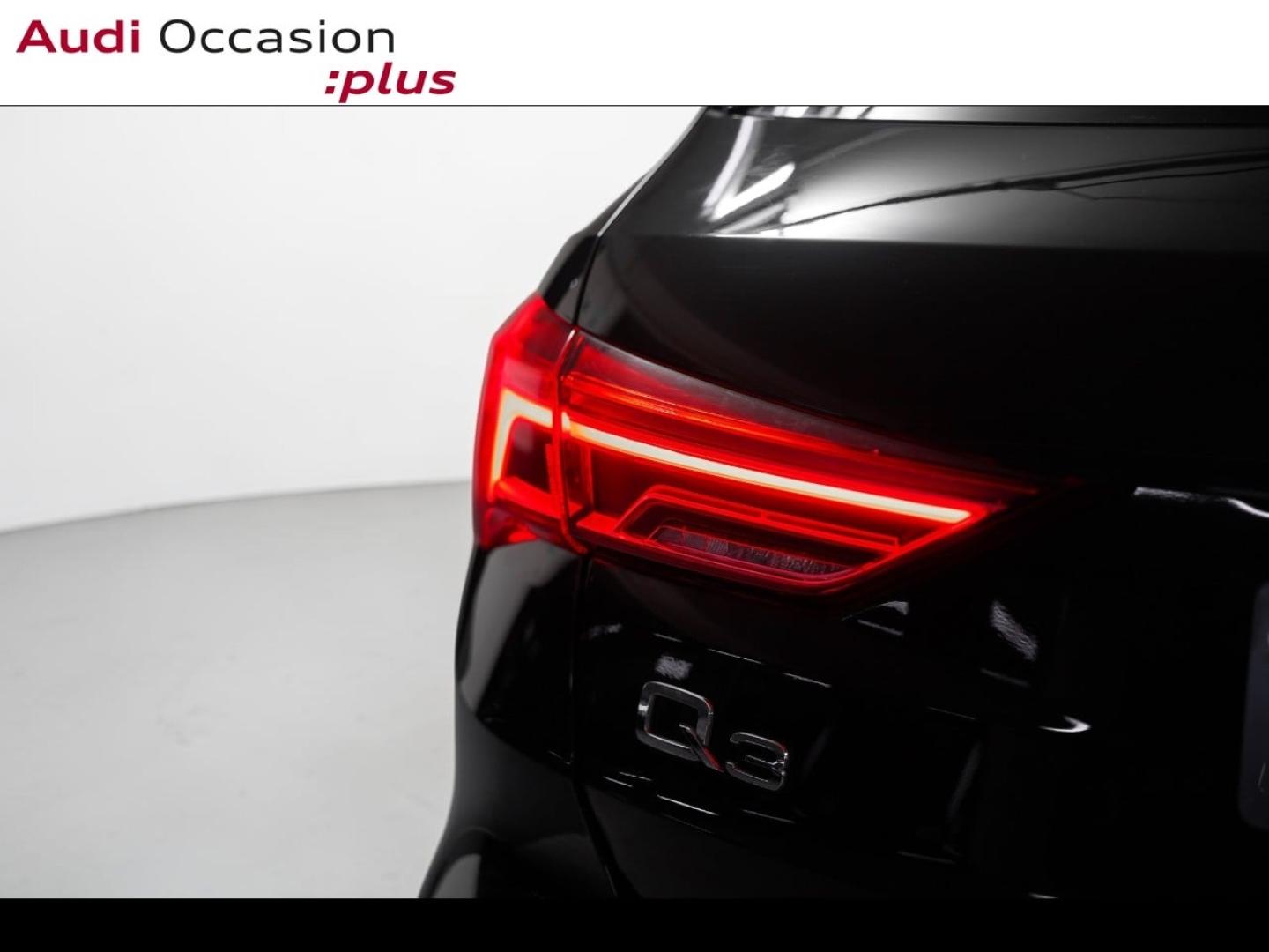 Voitures occasions Audi Q3 S line Paris