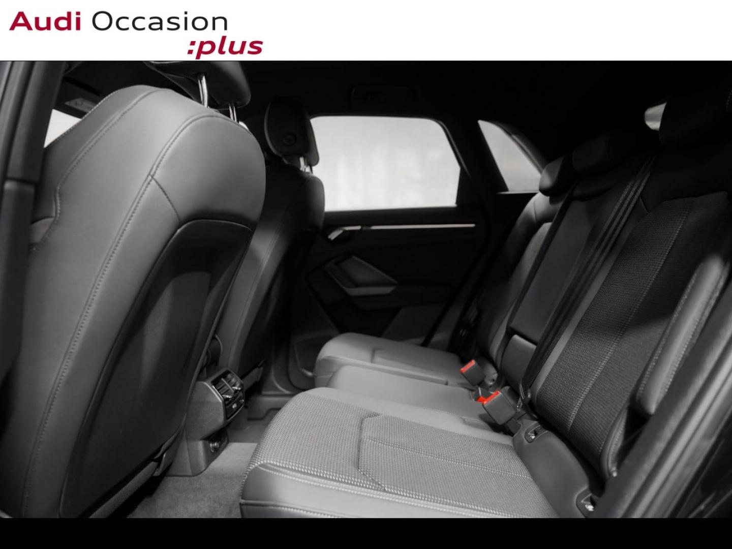 Voitures occasions Audi Q3 S line Paris