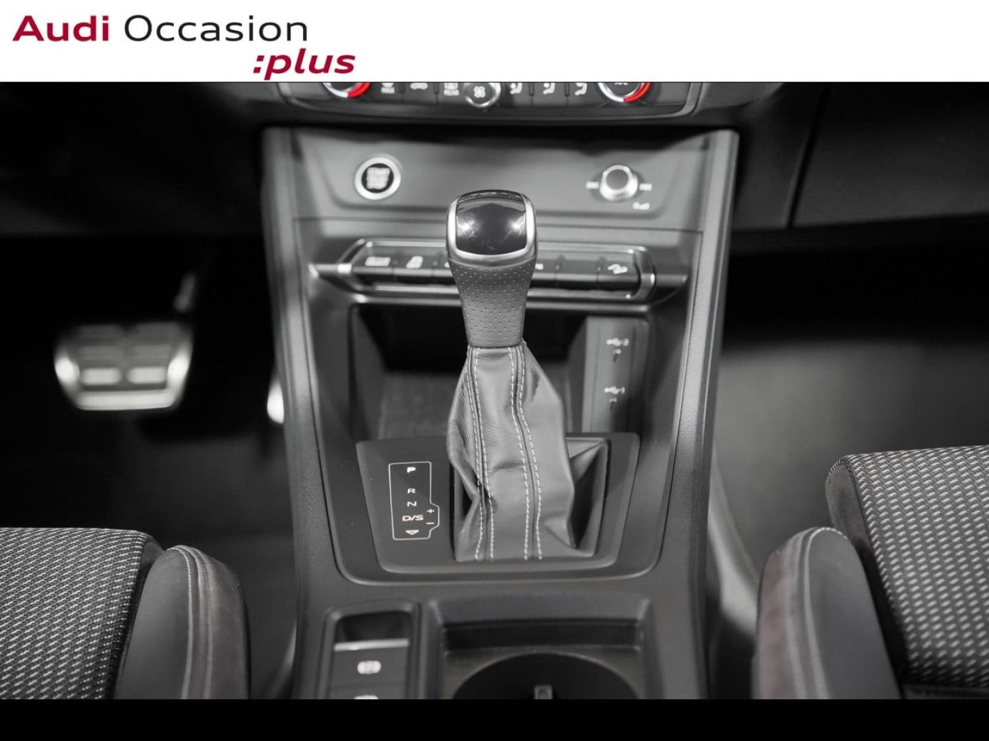 Voitures occasions Audi Q3 S line Paris