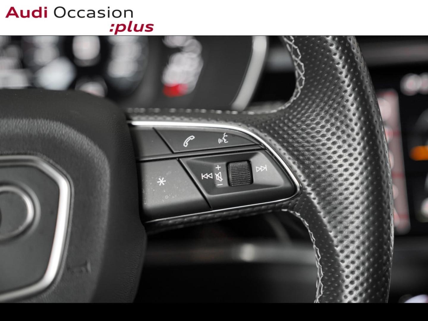 Voitures occasions Audi Q3 S line Paris