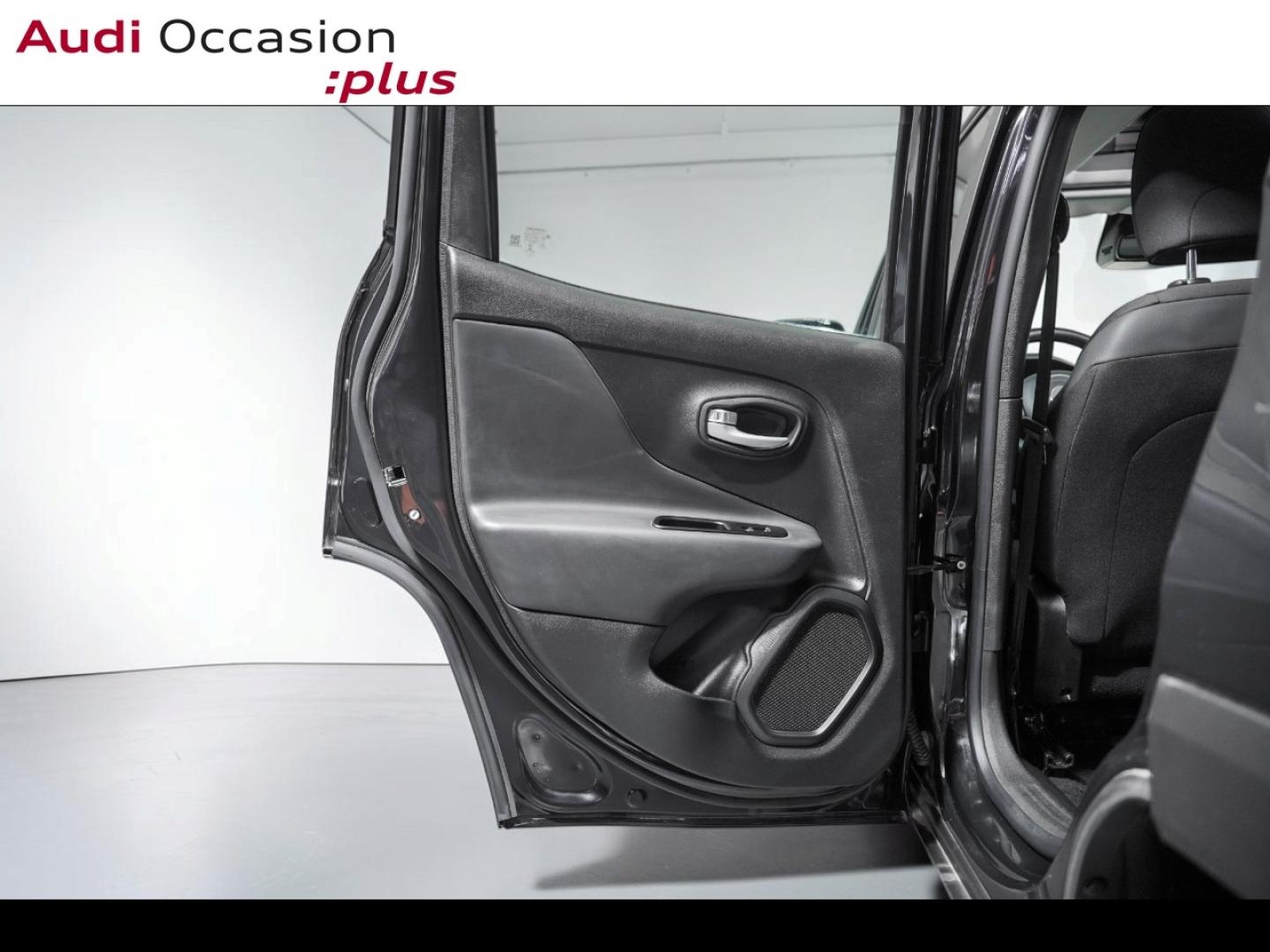 Voitures occasions JEEP RENEGADE Limited Paris