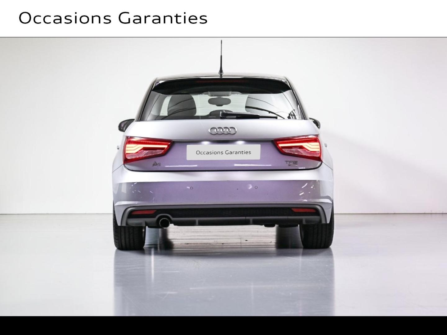 Voitures occasions Audi A1 Sportback Midnight Series Paris