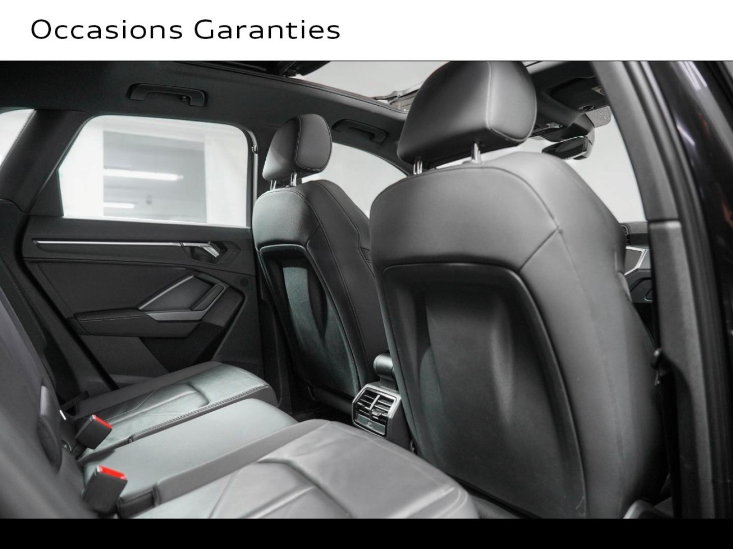 Voitures occasions Audi Q3 S line Paris