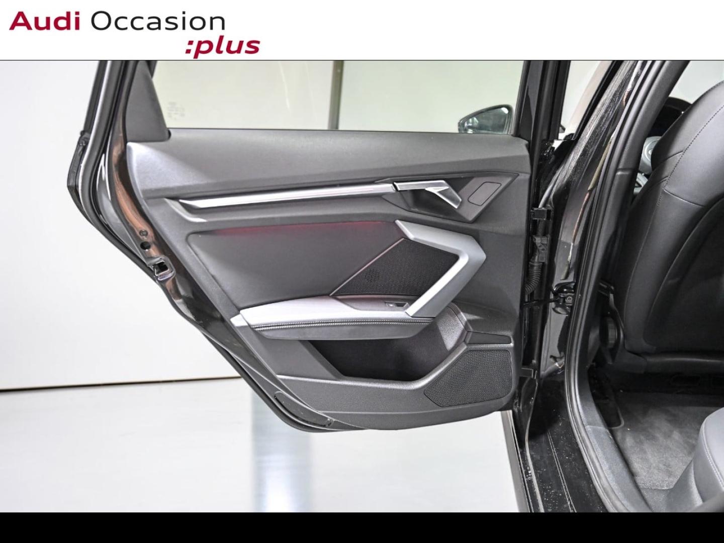 Voitures occasions Audi A3 Berline S line Paris