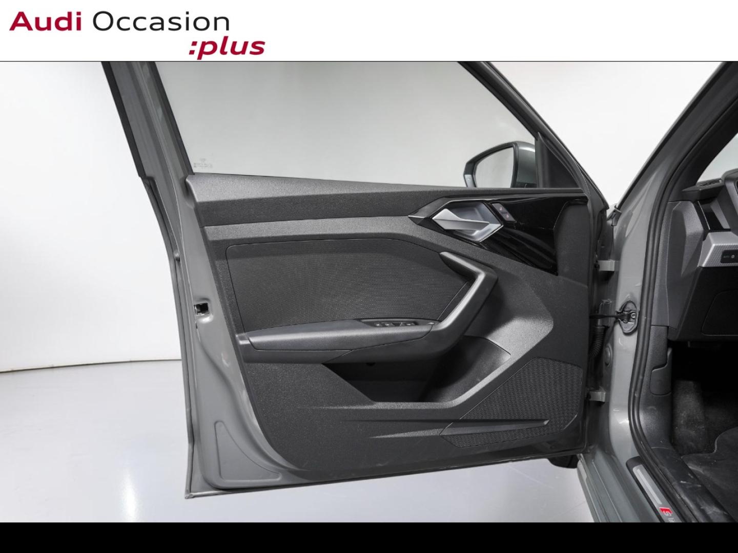 Voitures occasions Audi A1 Sportback S line Paris