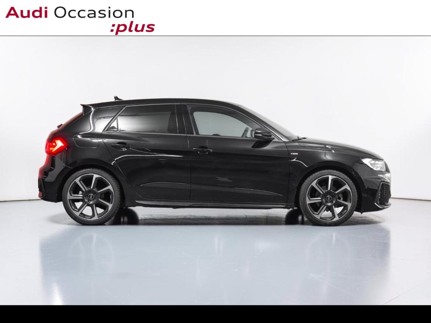 Voitures occasions Audi A1 Sportback S line Paris