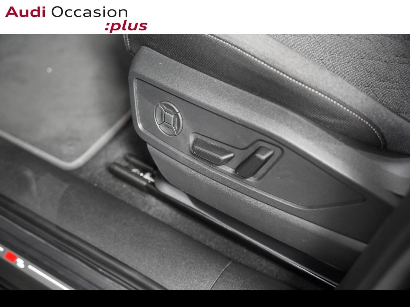 Voitures occasions Audi Q5 Sportback S line Paris
