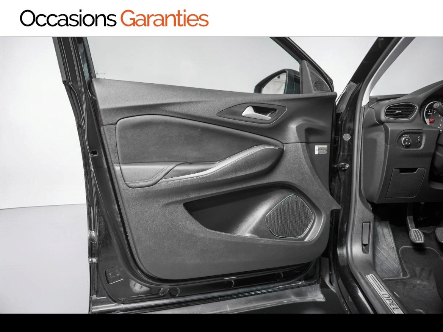 Voitures occasions OPEL GRANDLAND X Ultimate Paris